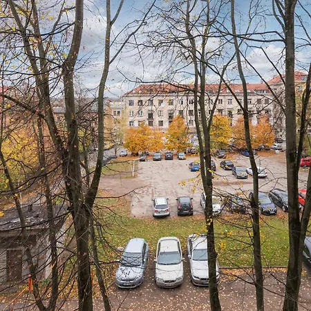 Apartment Tower With Free Parking Near Zalgirio Arena By Polo Kaunas